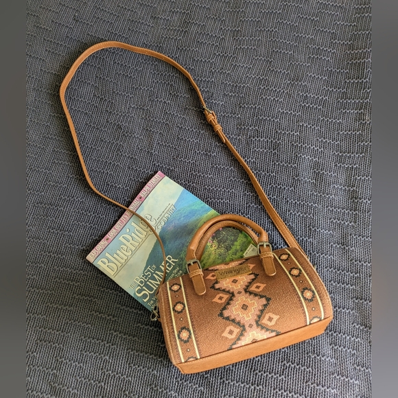 Wrangler Handbags - Wrangler Brown Western Handbag